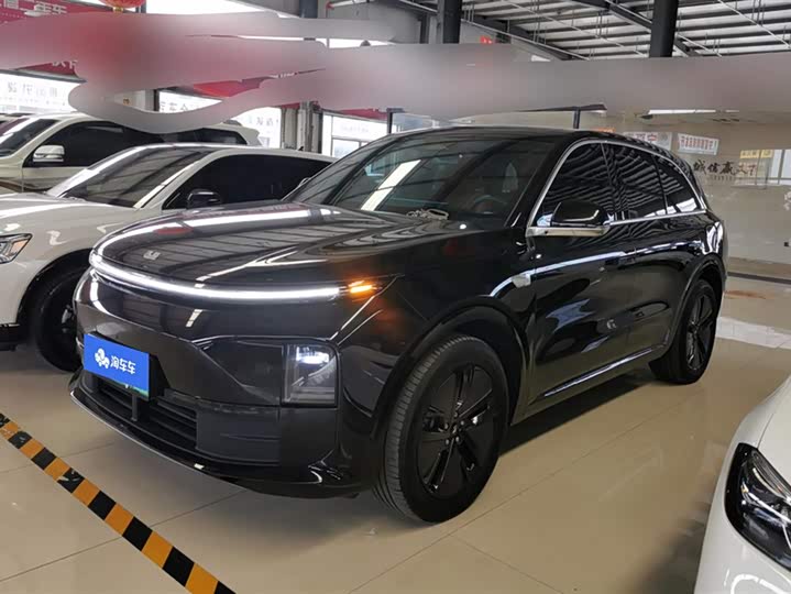 Photo 1 - LiXiang L6