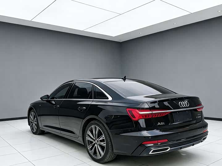 Фото 5 - Audi A6L