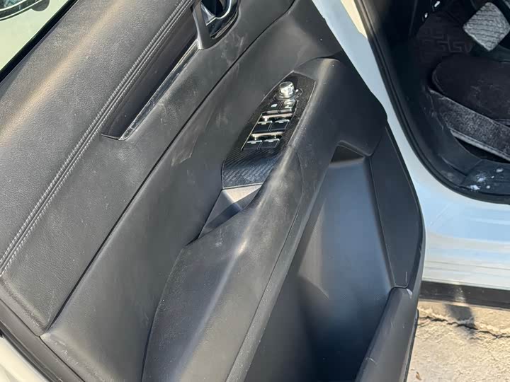 Фото 8 - Mazda CX-5