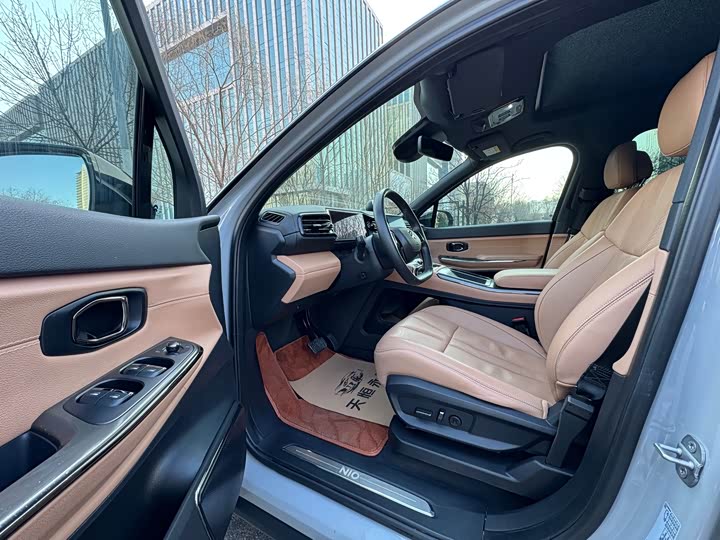 Фото 5 - Nio ES8