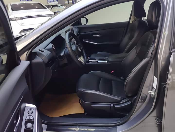 Фото 9 - Nissan Sylphy