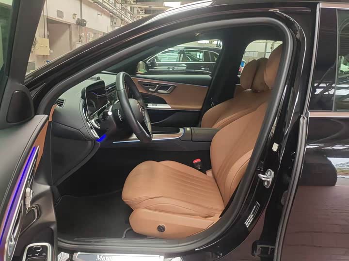 Фото 5 - Mercedes-Benz E-Class Hybrid