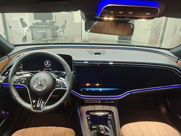 Фото 7 - Mercedes-Benz E-Class Hybrid