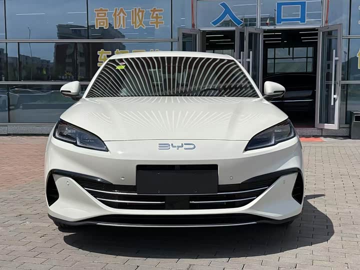 Фото 1 - BYD Seal 05 DM-i Hybrid