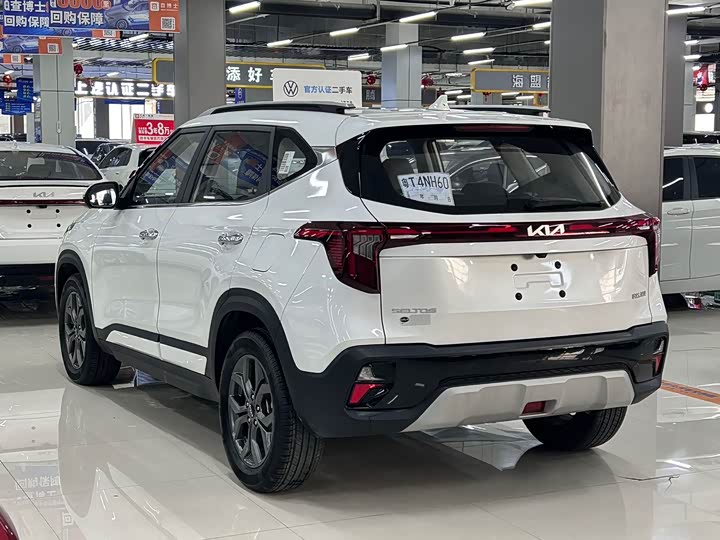 Фото 6 - Kia Seltos