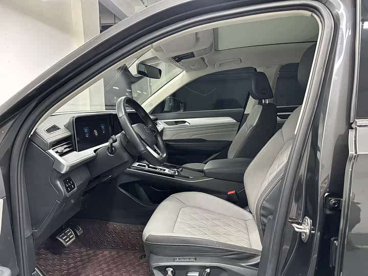 Фото 4 - Volkswagen Tavendor