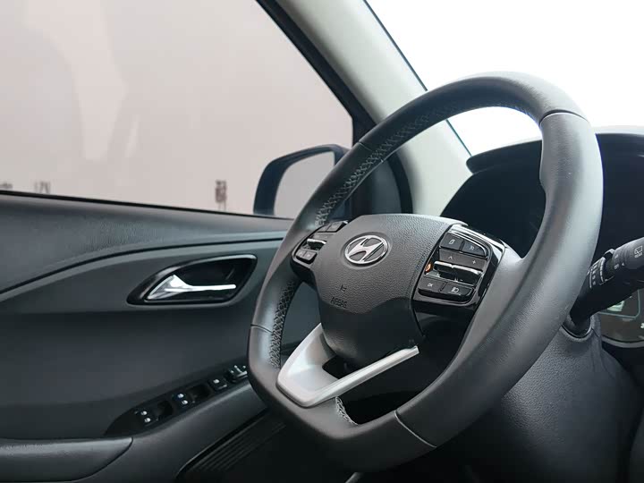 Фото 8 - Hyundai ix35 (Mufasa)