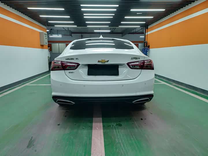 Фото 9 - Chevrolet Malibu XL