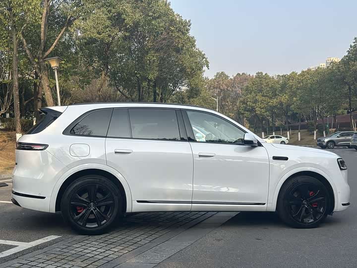 Фото 3 - Aito M7