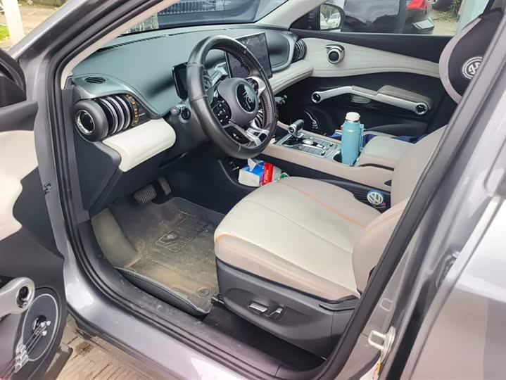 Фото 9 - BYD Yuan Plus