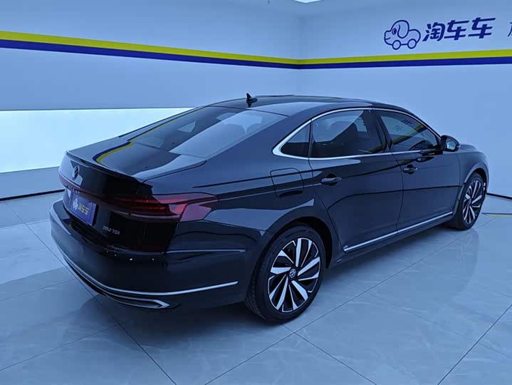 Фото 3 - Volkswagen Passat