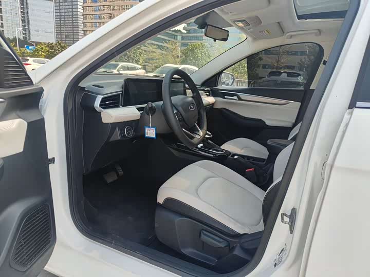 Фото 6 - Ford Escort