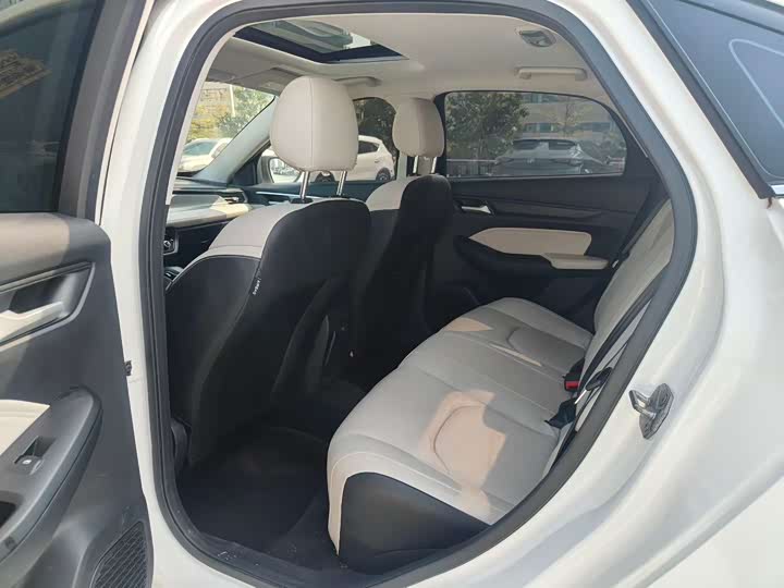 Фото 7 - Ford Escort