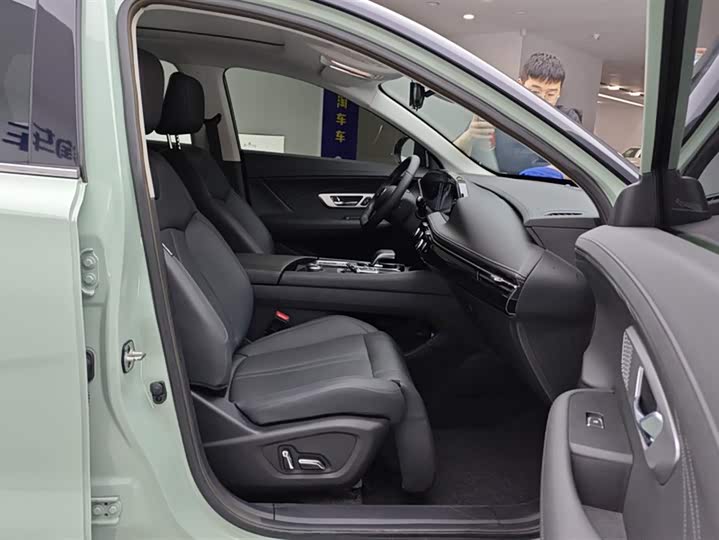 Фото 8 - Dongfeng Aeolus Haoji