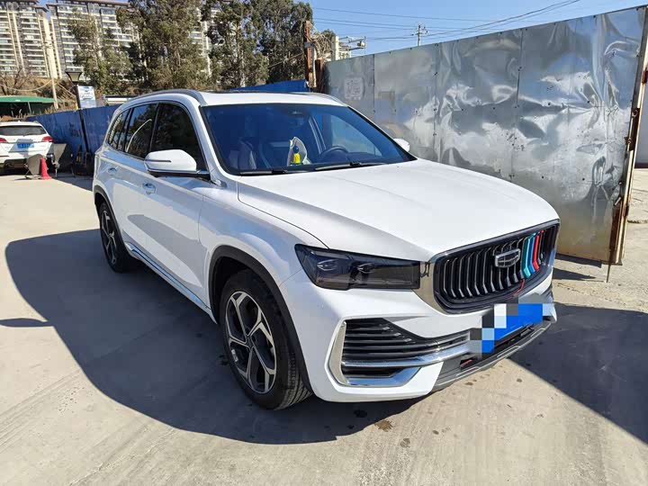 Photo 3 - Geely Monjaro