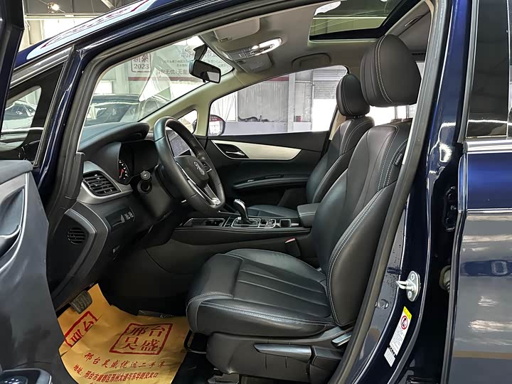 Фото 8 - BYD Song Max