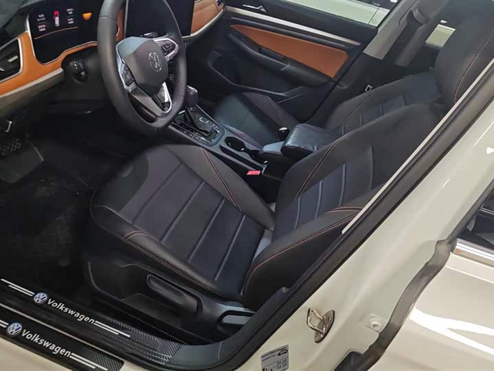 Фото 9 - Volkswagen Bora