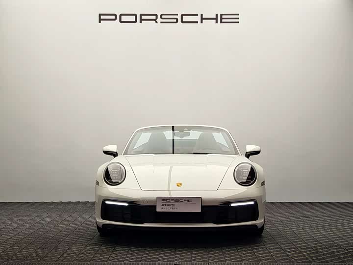 Фото 2 - Porsche 911