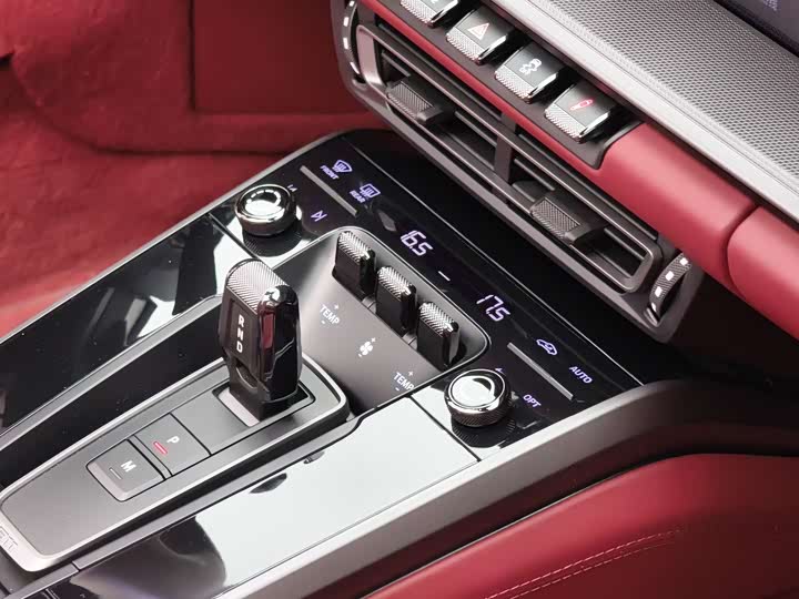 Фото 6 - Porsche 911