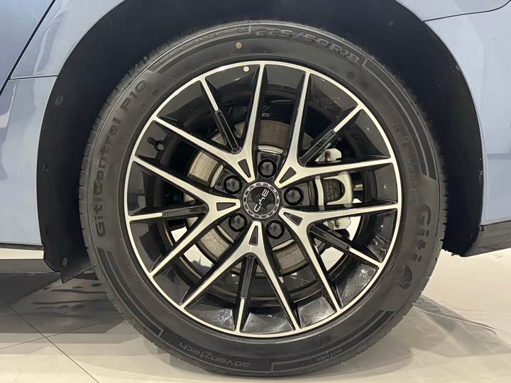 Фото 9 - BYD Seal 07 DM-i Hybrid