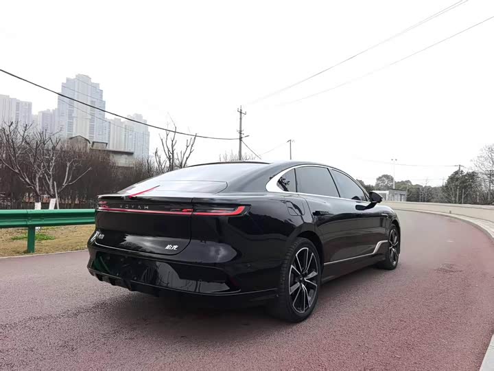 Фото 4 - Voyah Passion