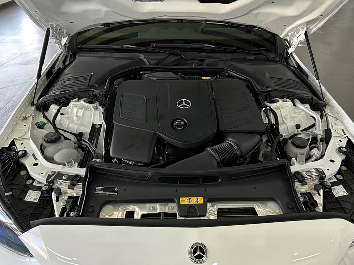 Фото 9 - Mercedes-Benz C-Class Hybrid