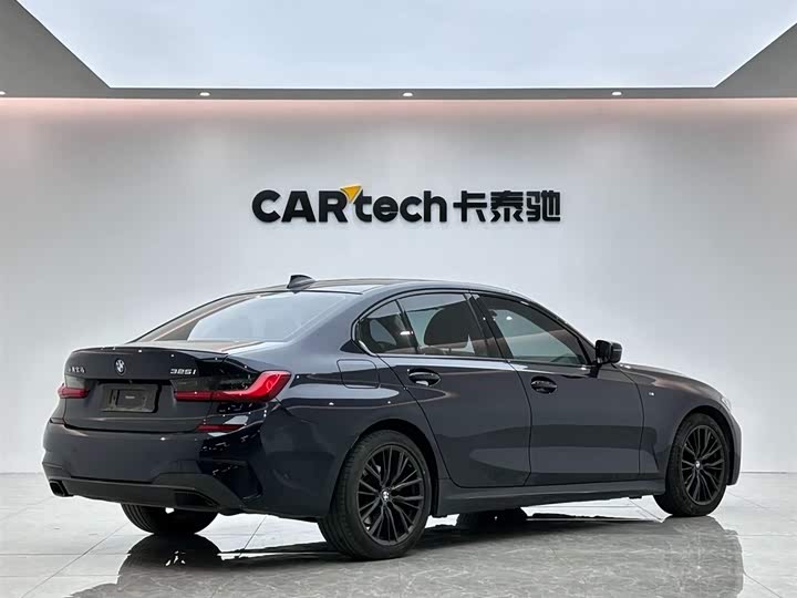 Photo 5 - BMW 3 Series