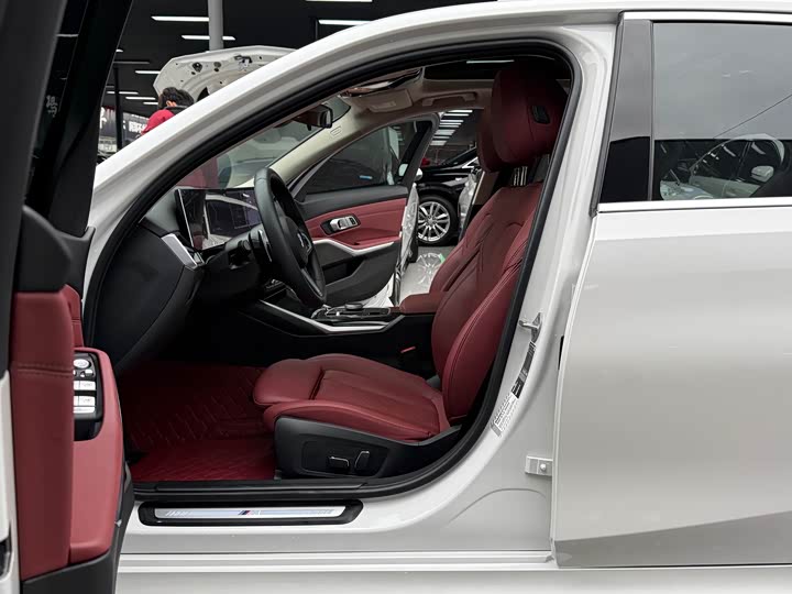 Фото 7 - BMW 3 Series