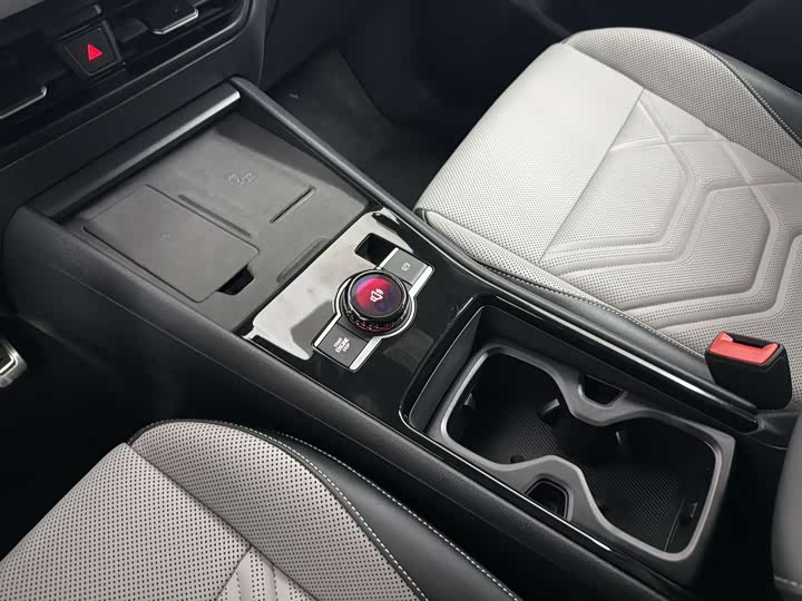 Фото 8 - Volkswagen Tayron