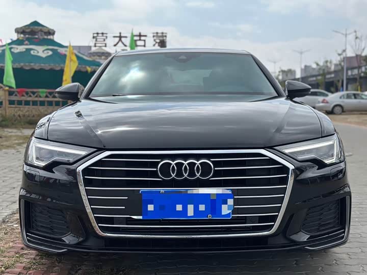 Фото 2 - Audi A6L