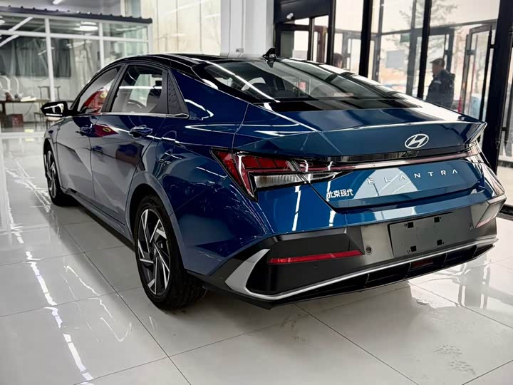 Фото 4 - Hyundai Elantra N line