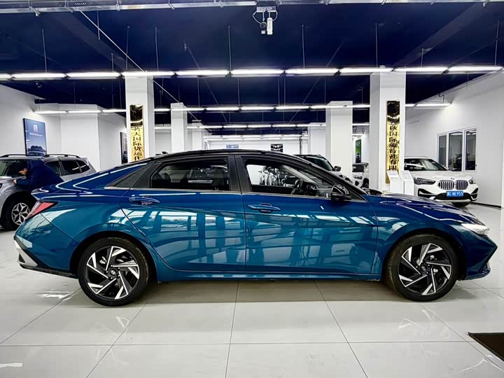 Фото 7 - Hyundai Elantra N line