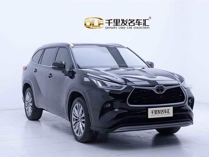 Фото 3 - Toyota Highlander