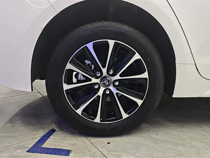 Фото 6 - Toyota Levin