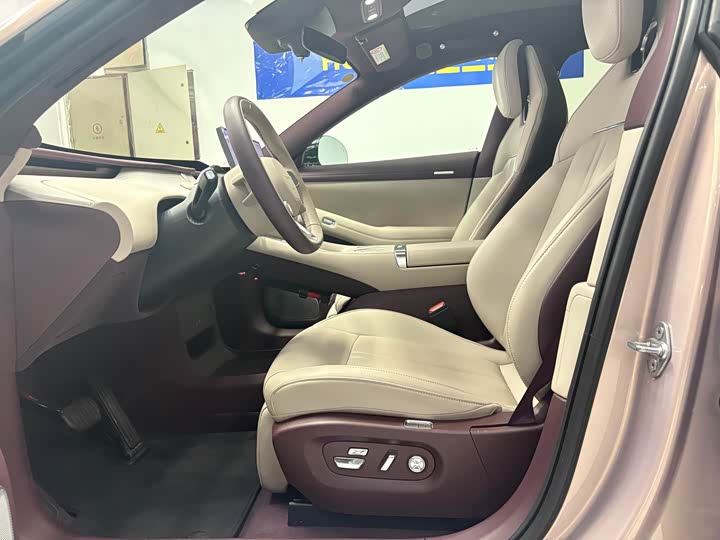 Фото 8 - Xiaomi YU7