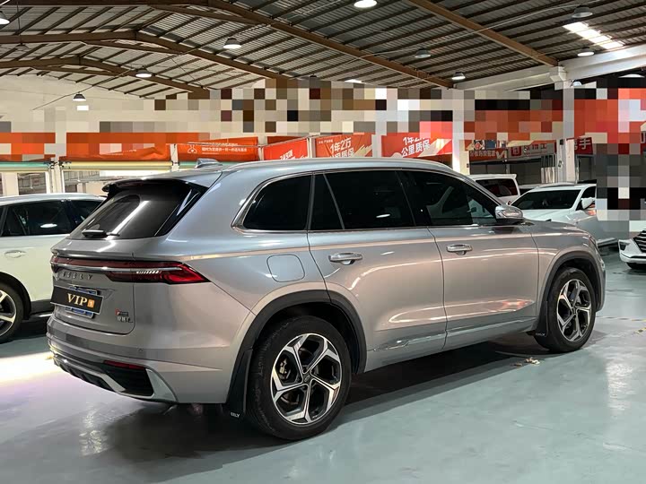 Фото 2 - Geely Monjaro