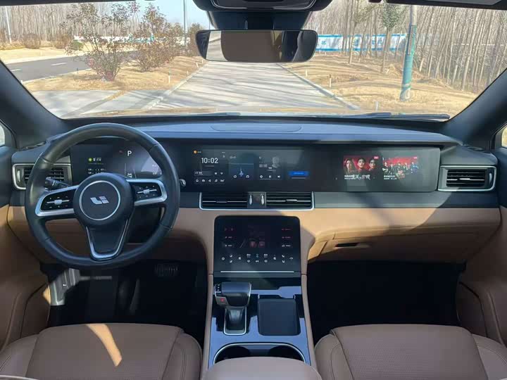 Фото 5 - LiXiang One