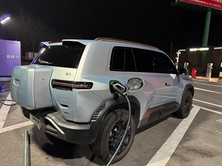 Фото 4 - BYD FangChengBao Titanium 3 (Tai 3)