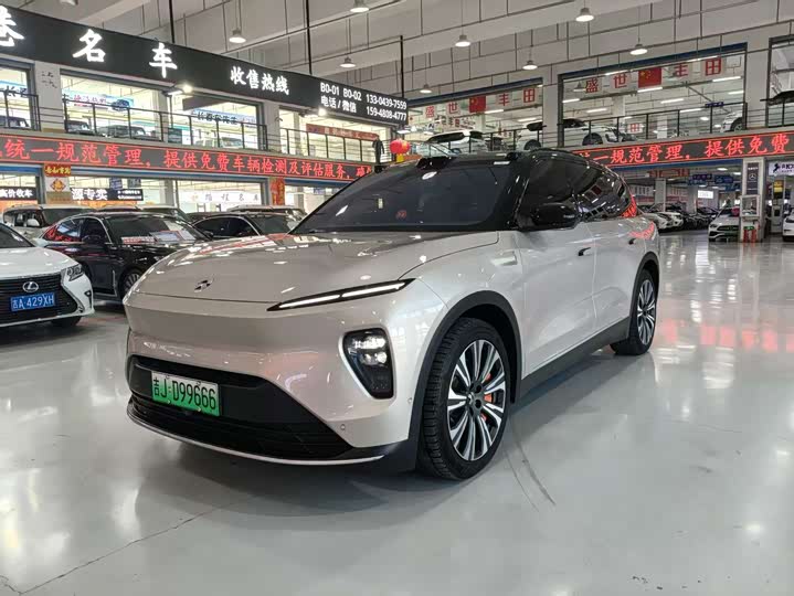 Фото 3 - Nio ES8