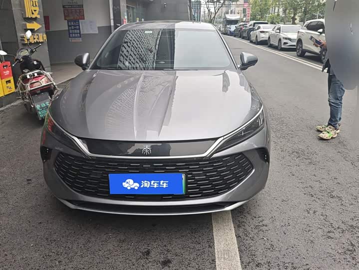 Фото 2 - BYD Qin L