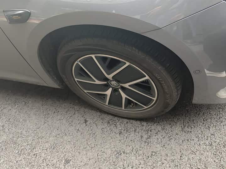 Фото 6 - BYD Qin L