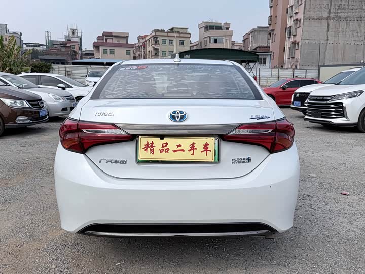 Фото 6 - Toyota Levin Hybrid