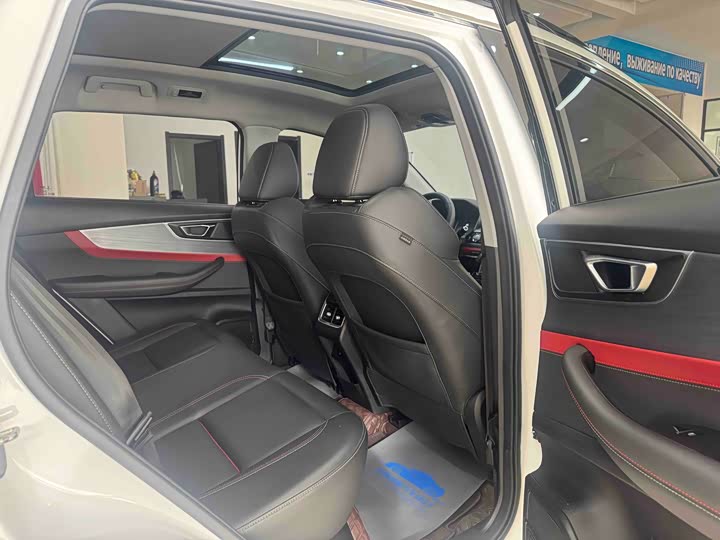 Фото 9 - Chery Tiggo 7