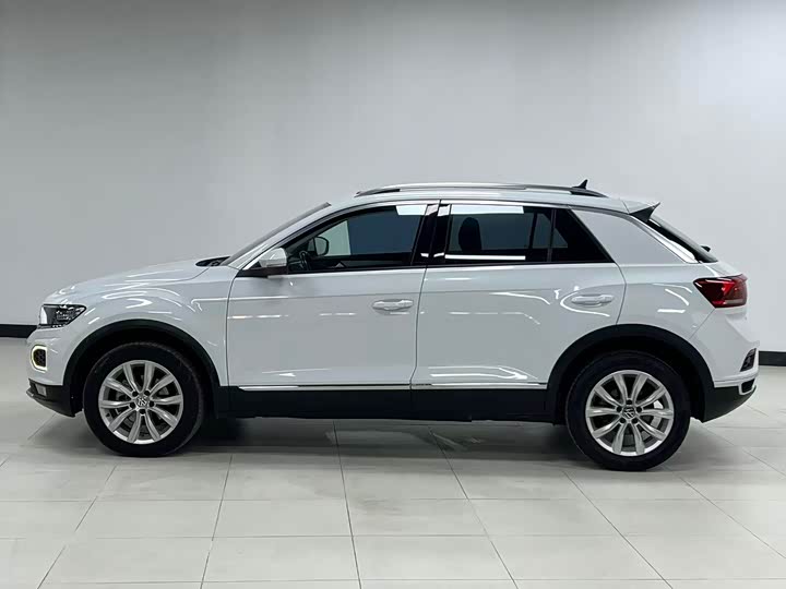 Фото 4 - Volkswagen T-Roc