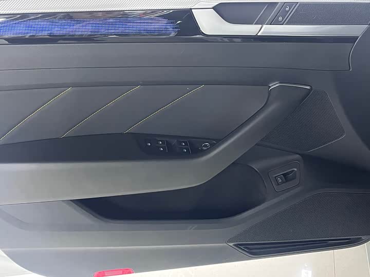 Фото 2 - Volkswagen CC