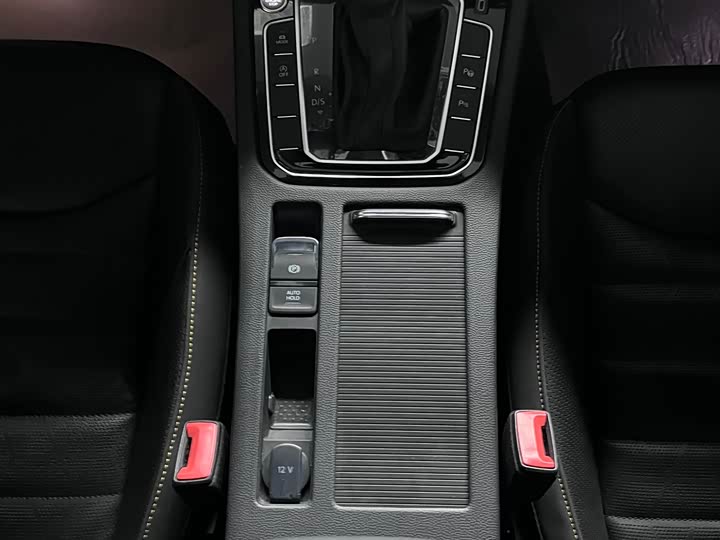 Фото 9 - Volkswagen CC