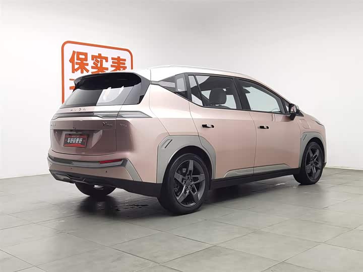 Фото 2 - GAC Aion Y