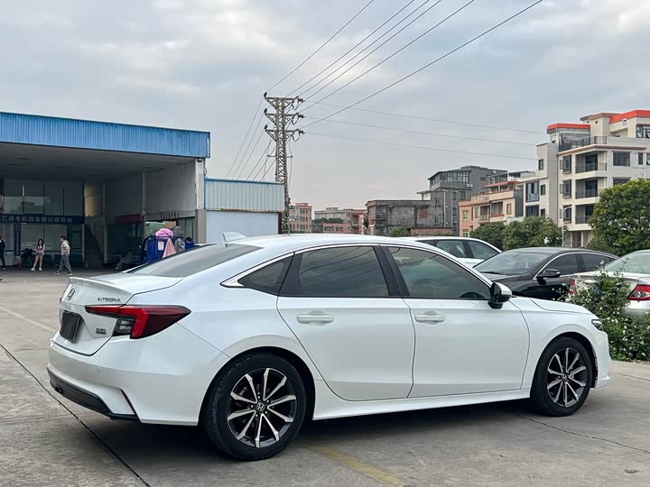 Фото 7 - Honda Integra