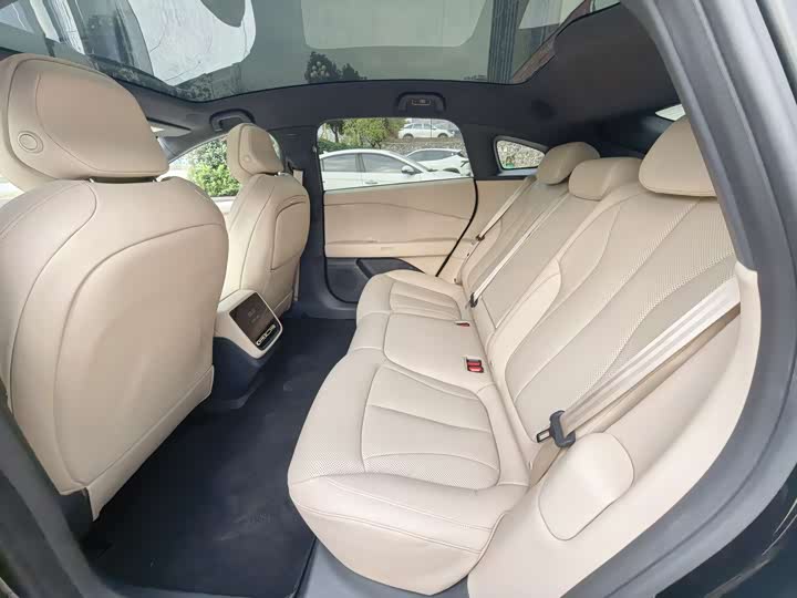 Фото 9 - XPeng F57