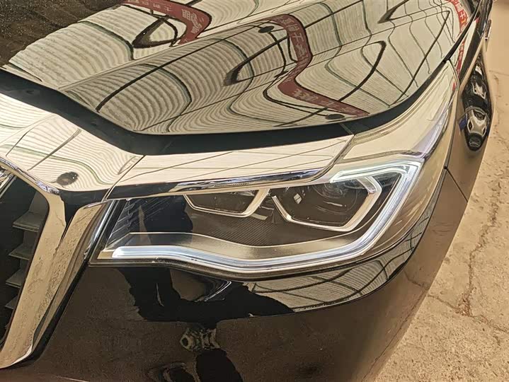 Фото 5 - Hongqi HS7